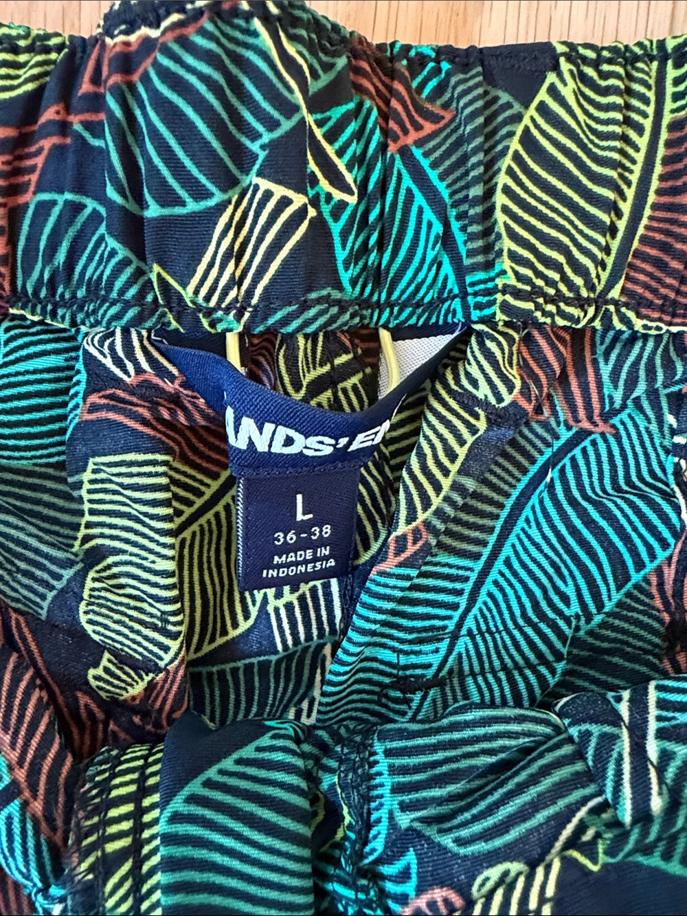 NWT Lands End Men’s L (36-38) Green Leaf Outrigger Quick Dry Cargo Swim Trunks - Picture 3 of 7
